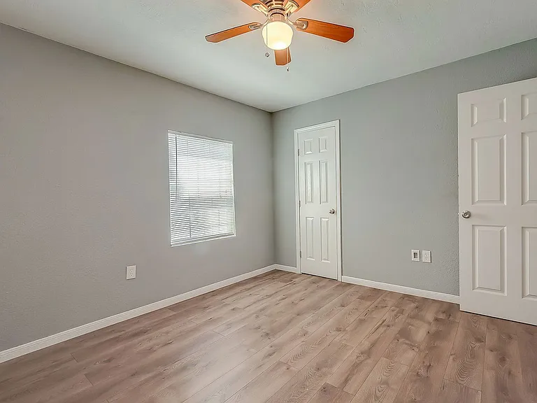 6823 Goforth St — Photo 18