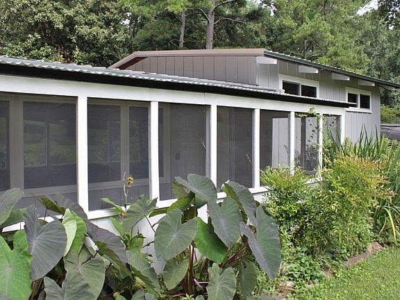 3rd image of 3417 Thornewood Dr