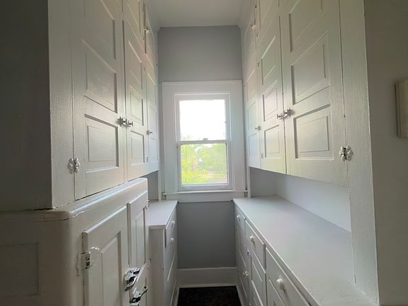 5th image of 1651 Atkinson St #2