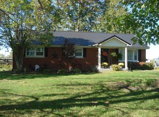 951 Colville Rd, Paris, KY 40361
