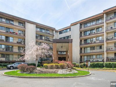 521 S Piermont Ave #410A, Westwood, NJ, 07675