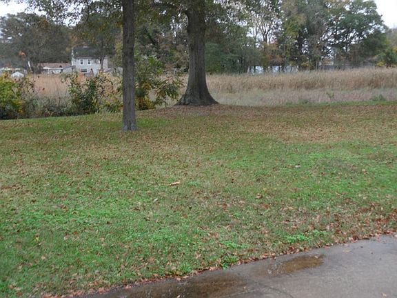 2nd image of 17 Bradley Ave