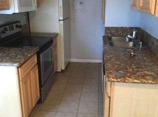 7032 Fair Oaks Blvd APT 4, Carmichael, CA 95608