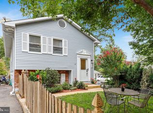 330 Highland Dr, Edgewater, MD 21037