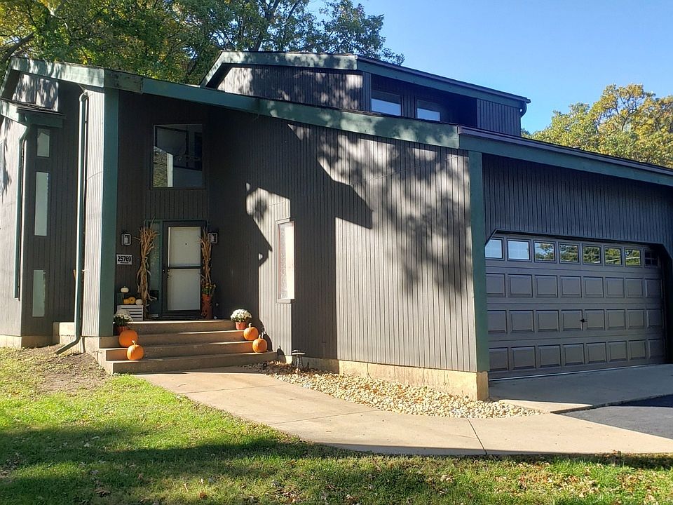 1st image of 25769 W Brodie Dr