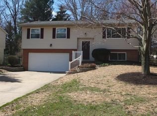 878 Zeletta Dr, Akron, OH 44319
