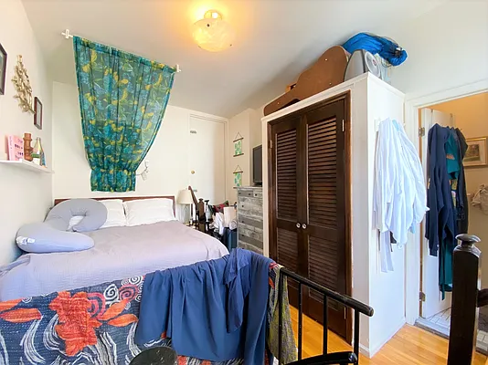 Rented by City Connections Realty | media 56