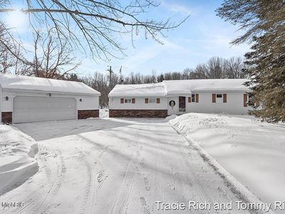 7640 Nine Mile Rd NE, Rockford, MI, 49341