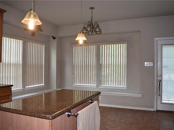 5th image of 1600 Lake Eden Dr