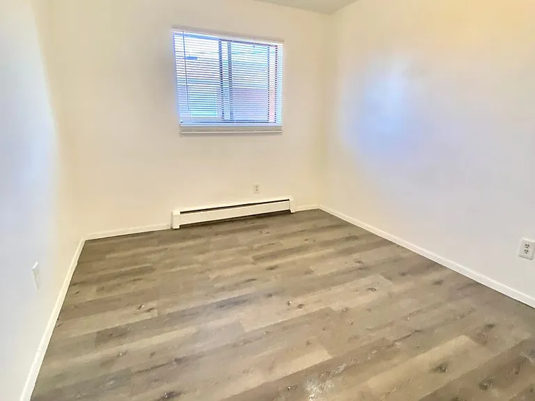 2905 Glendale Dr — Photo 6