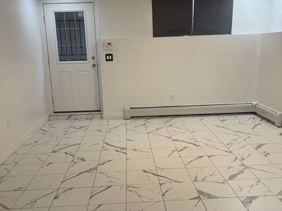 5th image of 375 Crystal Ave #1