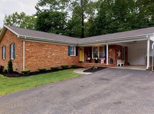 353 Lynda St, Mount Airy, NC 27030