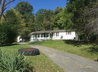 991 Ganderhook Rd, Lucasville, OH 45648