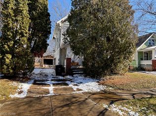 555 Hoye Ave, Akron, OH 44320