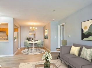914 Cedar Ct, New Brunswick, NJ 08901