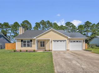 806 S Buckeye Dr, Raeford, NC 28376
