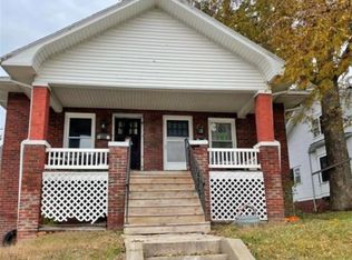 1208 Franklin Ave, Lexington, MO 64067