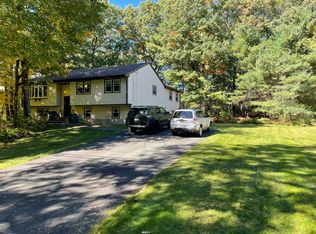 166 Stearns Ave, Mansfield, MA 02048