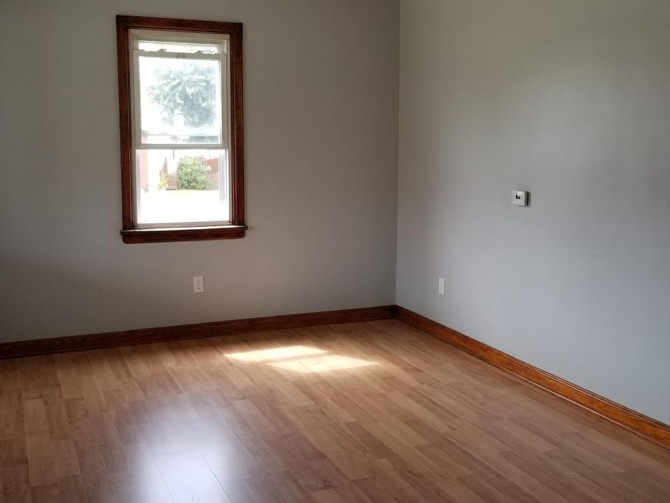 1st image of 246 Miami Ave