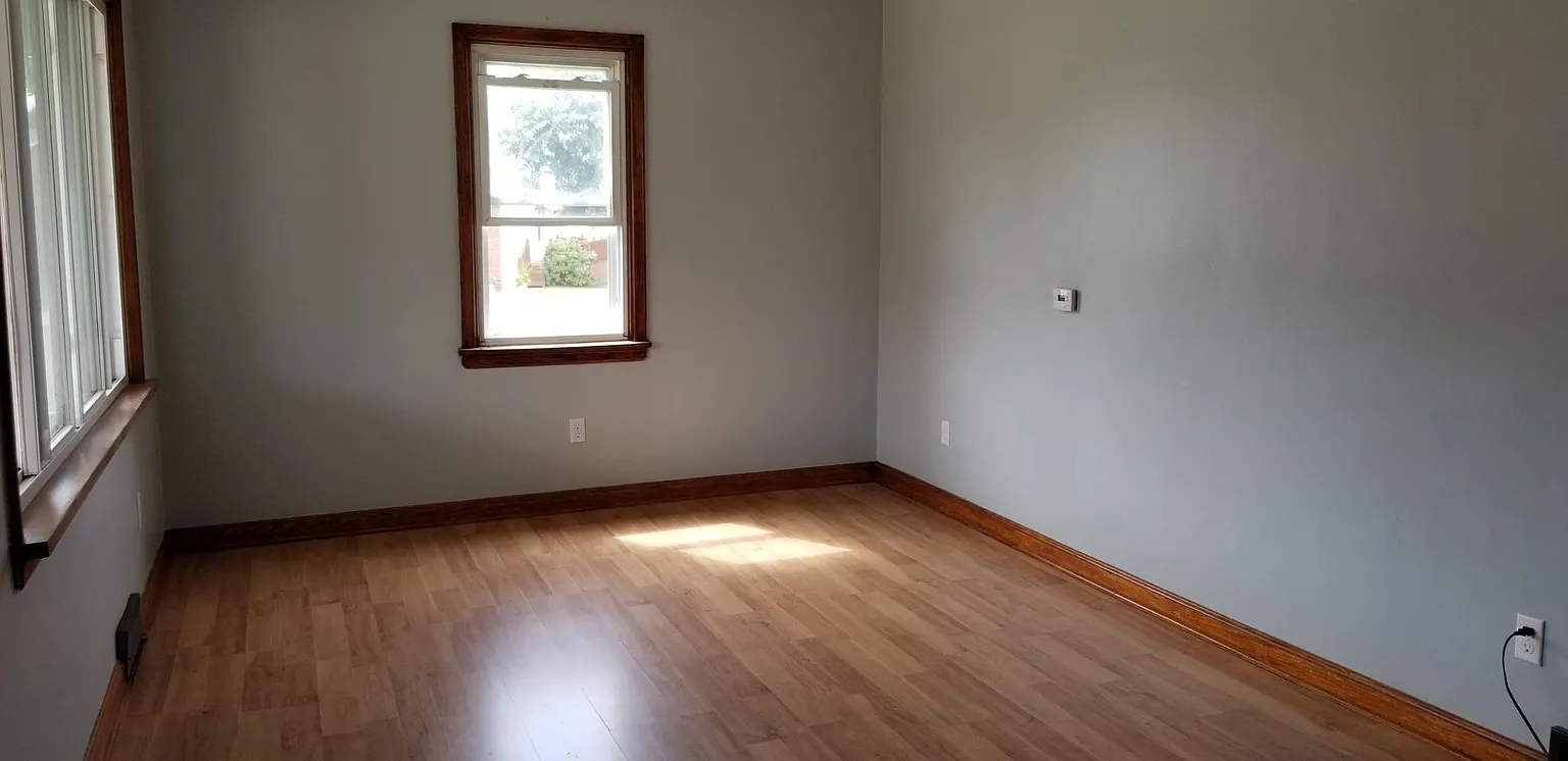 246 Miami Ave photo 1