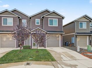 7858 Phaedra Ln, White City, OR 97503