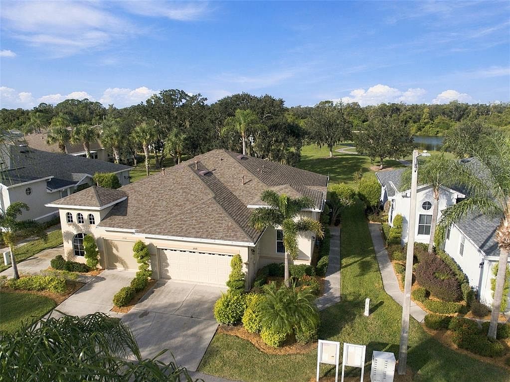 1248 LYNDHURST GREENS DRIVE #1248
