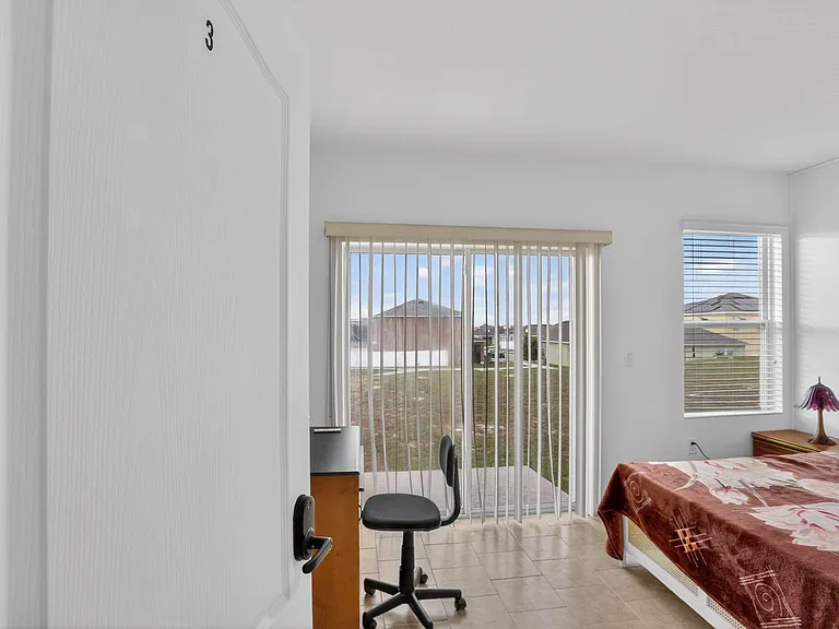 Bella Dr — Photo 2