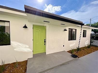 1st image of 19 NW 52nd St #21