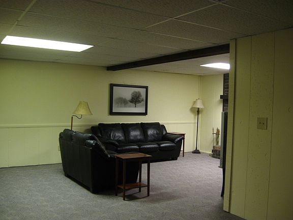 Finished Basement with Bedroom and Full Bath