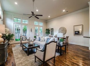 5826 Petty St, Houston, TX 77007