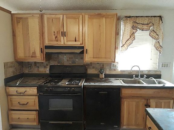 3rd image of 6223 E Sahara Ave Space 14