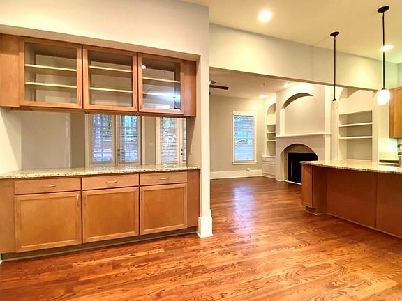 5th image of 310 Research Dr APT 103