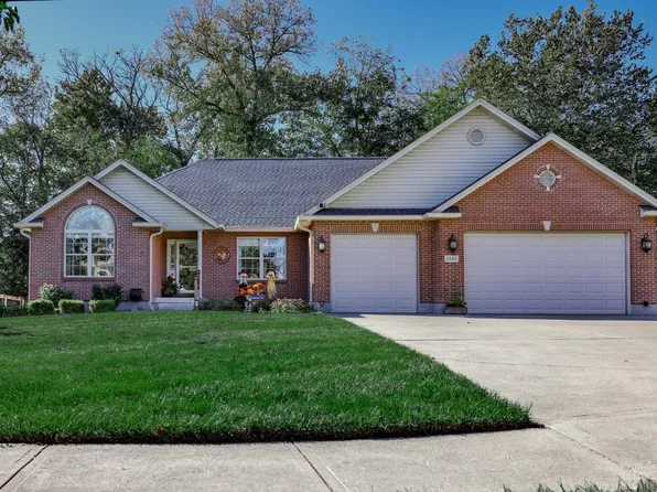 1545 Alexander Dr, Hamilton, OH 45013
