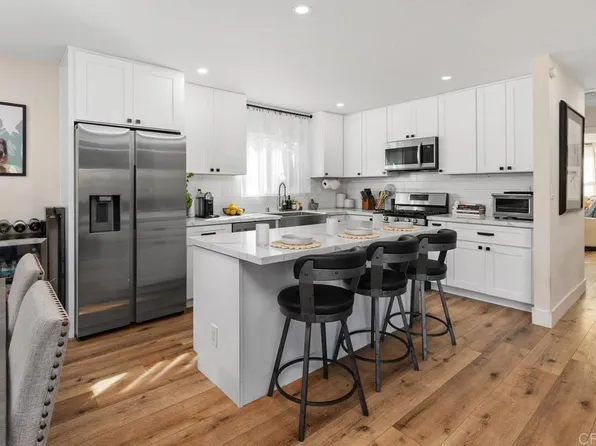 1940 Skyline Dr, Lemon Grove, CA 91945