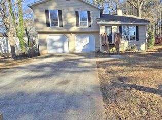 508 Jaywood Dr, Stone Mountain, GA 30083