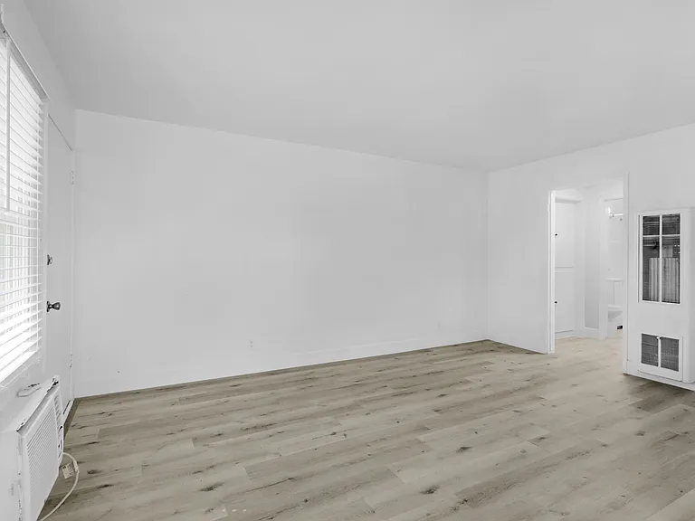Carlson Drive Apartments — Photo 5