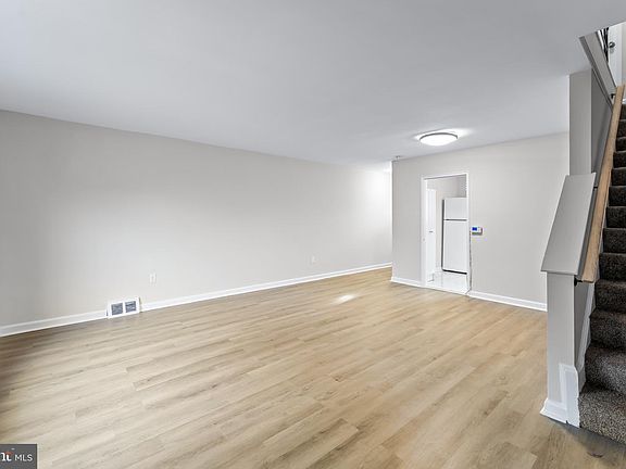 4th image of 738 Neptune Ave