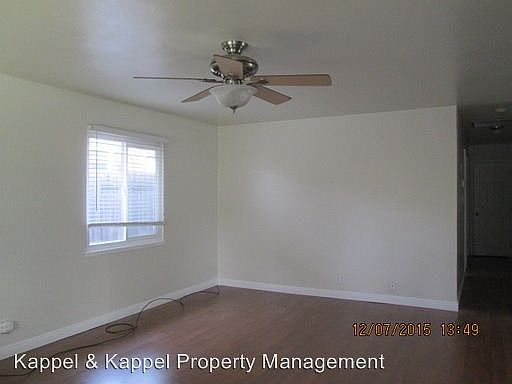 5th image of 271 Plum St