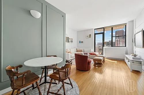 352 Cathedral Pkwy #12C Photo 1