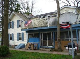 155 East St, Chicopee, MA 01020