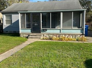 4673 Academy St, Dearborn Heights, MI 48125