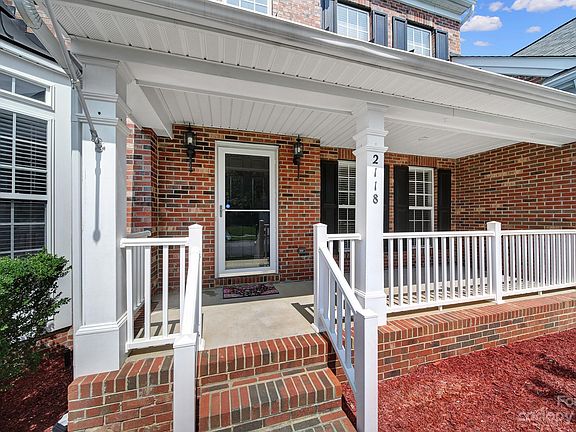 2nd image of 2118 Southridge Dr