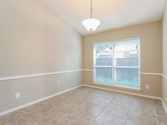 4th image of 2605 Galemeadow Dr