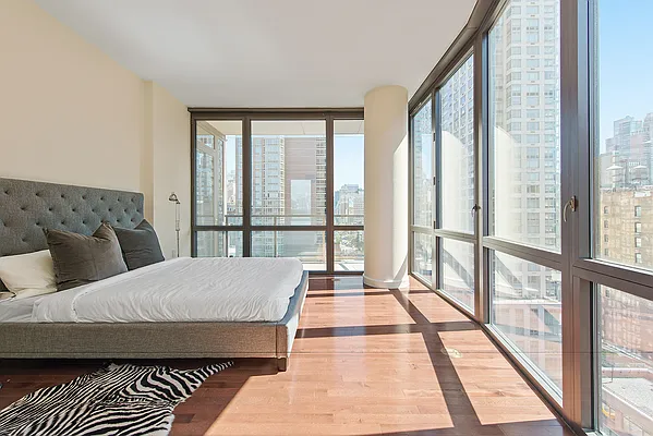 Sold by CORE | media 2