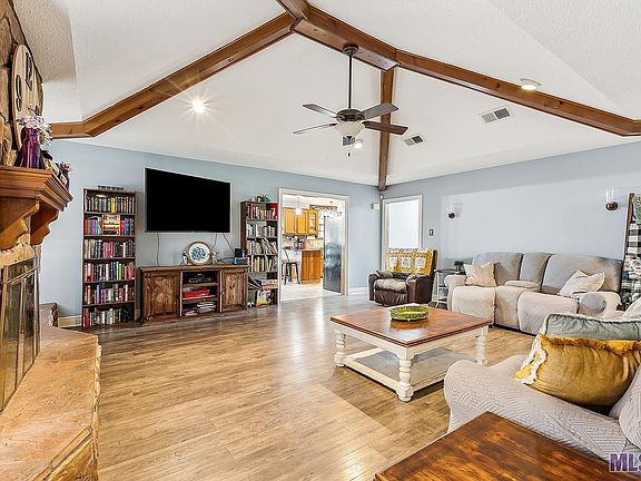 5th image of 16415 Spanish Ct