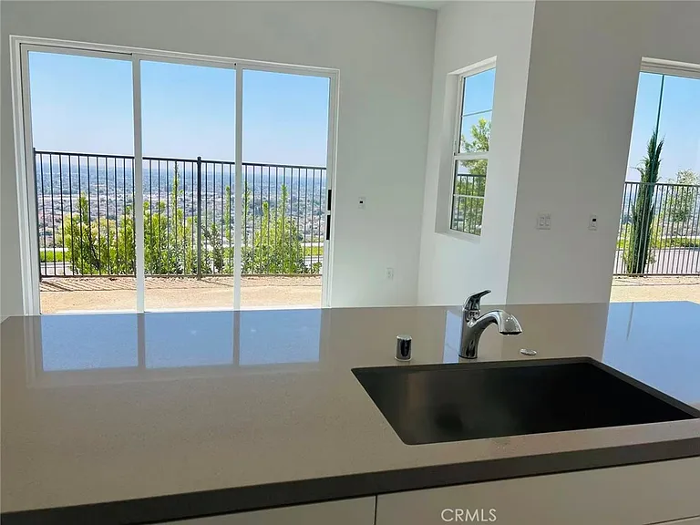 285 Remy Ln — Photo 9