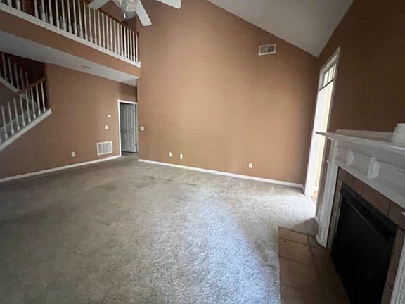 3rd image of 636 Dulaney Bnd