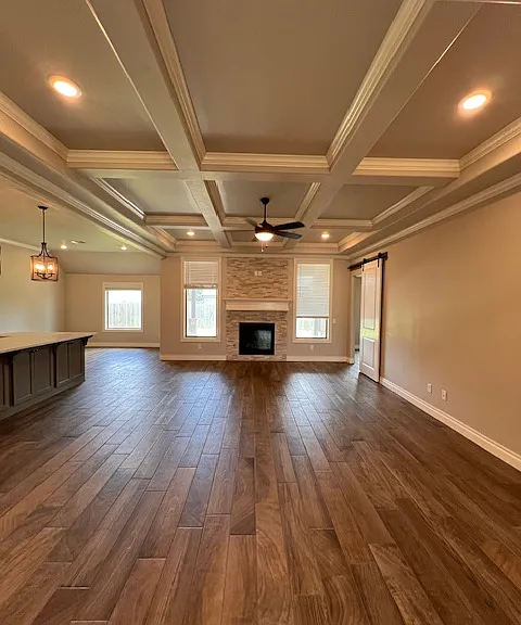 412 Greens Pkwy — Photo 2