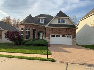 1572 Hollowbrook Dr, Saint Charles, MO 63303