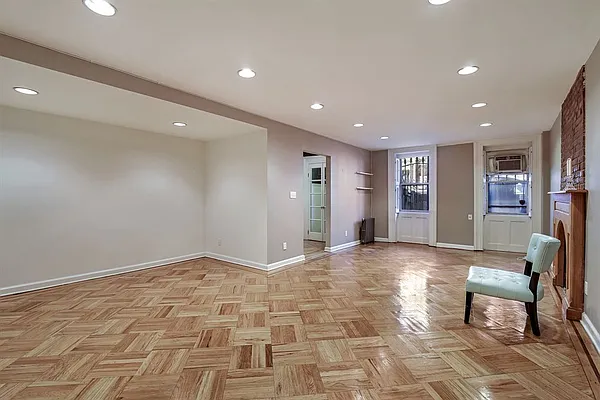 Sold by Corcoran | media 21